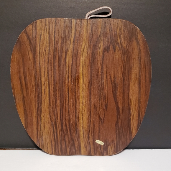 Vintage Apple Trivet Hanging Wood and Cork Hot Plate Wall Decor - Picture 5 of 9